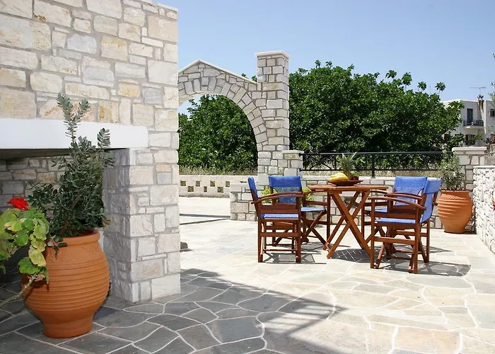 Hotel Anna Platanou *