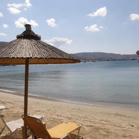 ホテル Anna Platanou