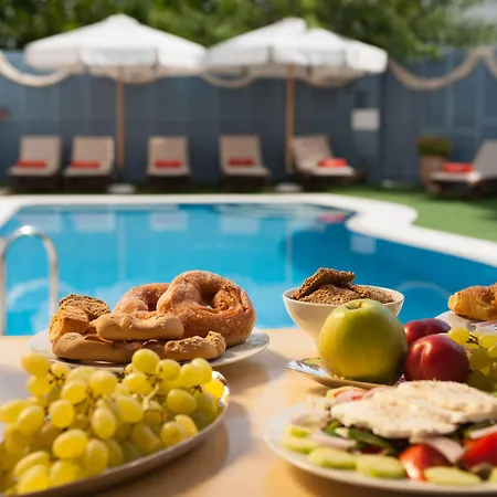 Anna Platanou * パロス島