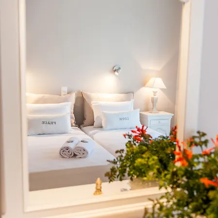 Anna Platanou * パロス島