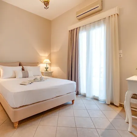 Anna Platanou Hotel