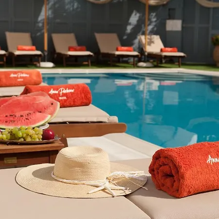 Anna Platanou ホテル *