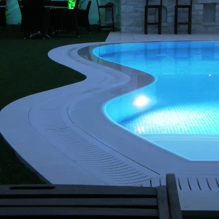 Anna Platanou * パロス島