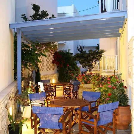 Anna Platanou パロス島