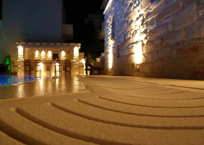 Anna Platanou * Parikia (Paros)