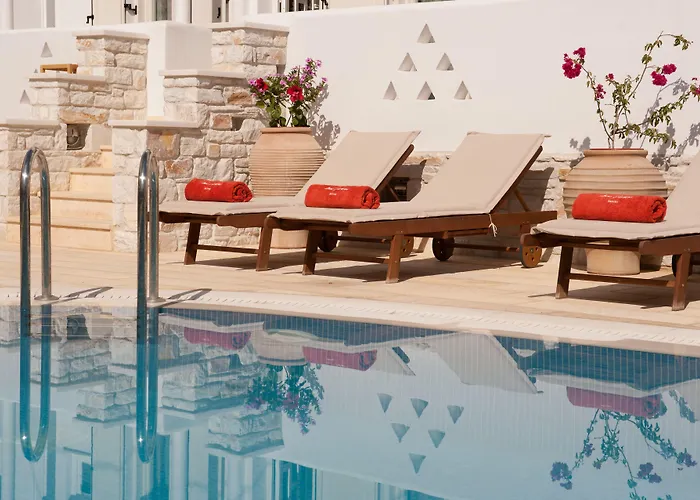 Anna Platanou * Parikia (Paros)