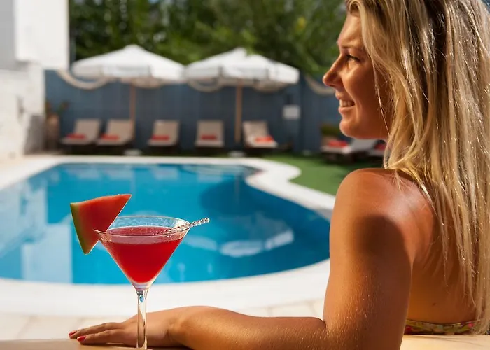 Anna Platanou Parikia (Paros)